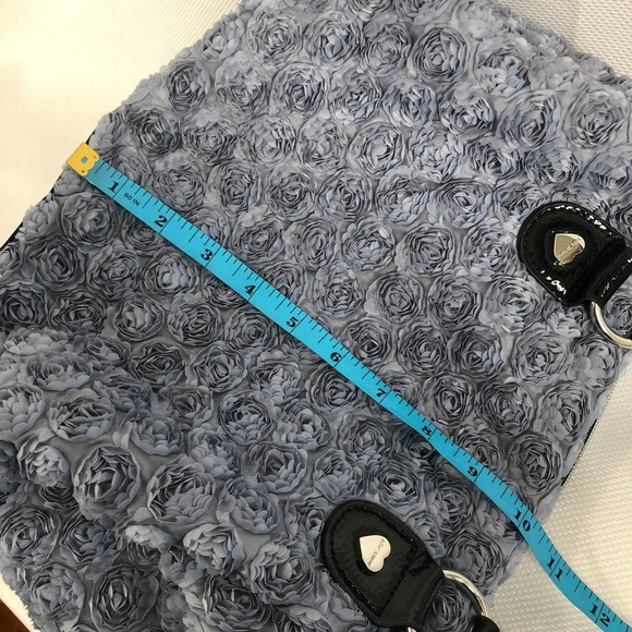 HOLD Betsey Johnson Lavender/Grey Rose Medium Bag - Picture 10 of 12